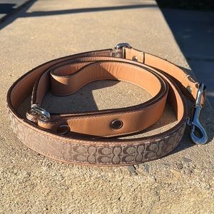 Coach Signature Print Large Size Dog Leash